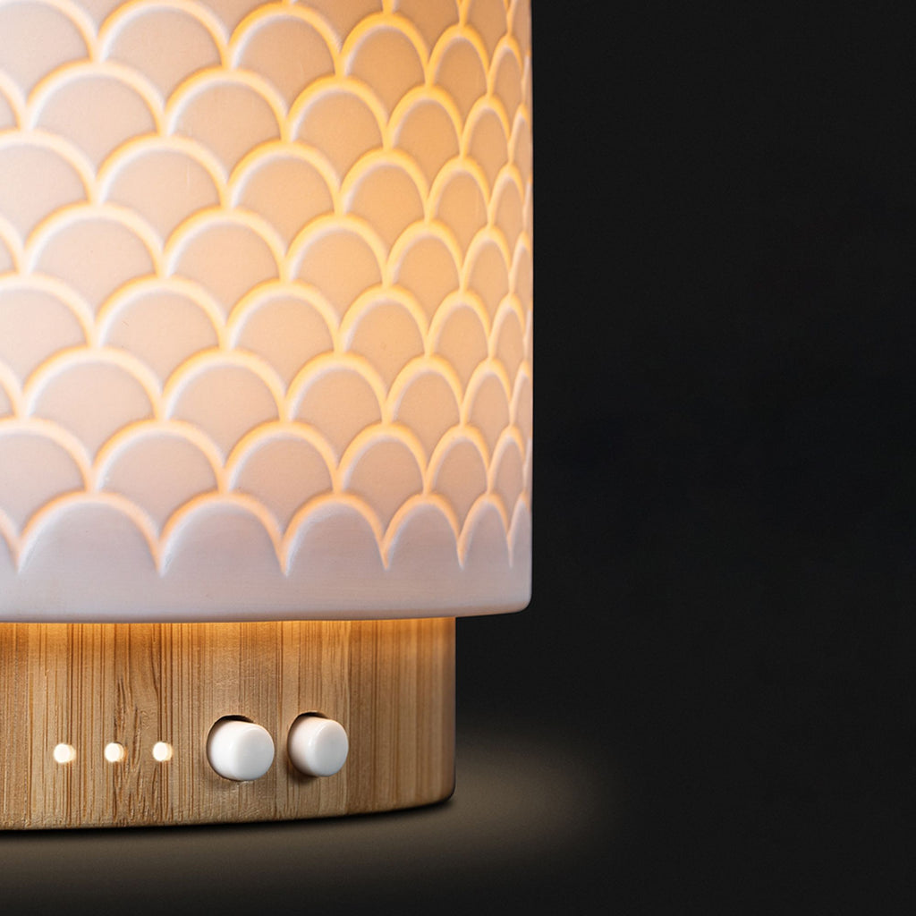 Lanaform Moya – Ultrasonic diffuser with LED lighting and fragrance diffusion